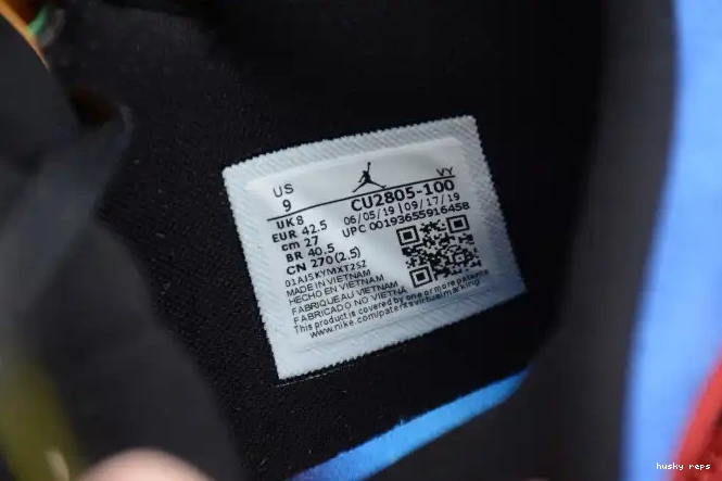 Rep Husky Fearless CU2805-100 Blue SE Air the Mid Great Jordan 1 0412